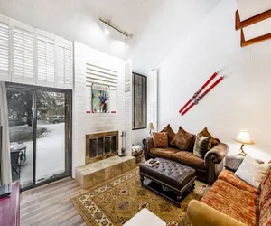 Photo 3 - Park Avenue 333