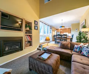 Photo 3 - Pay Day 183