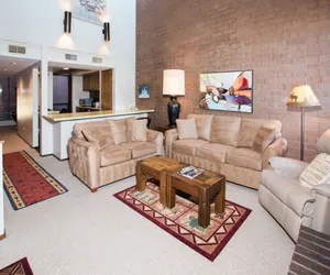 Photo 2 - Park Avenue 314