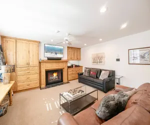 Photo 2 - Resort Plaza 5034