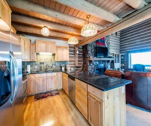 Photo 4 - Temptation 8