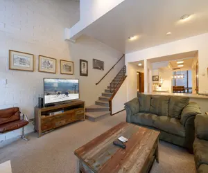 Photo 4 - Park Avenue 268