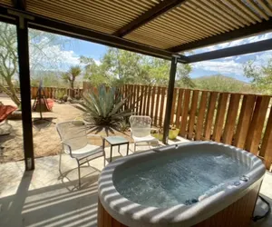 Photo 3 - Sukha Life Hideaway - Hot Tub, Fire Pit, Privacy & Endless Views