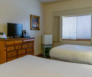 Photo 2 - Villa 1071 2 Queen Beds - 1 Bedroom 1 Bath No Kitchen