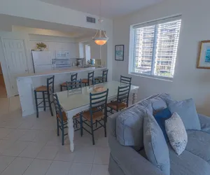 Photo 3 - Majestic Sun Three-Bedroom Apartment