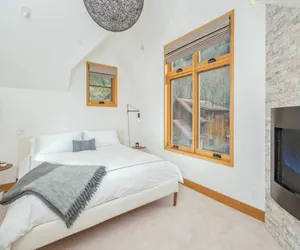 Photo 3 - Ironwood A