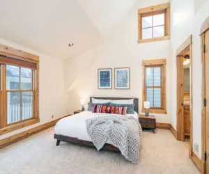 Photo 2 - Chalet Columbia