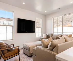 Photo 5 - Life is Suite