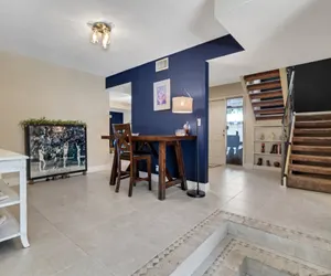 Photo 4 - Beautiful 3 BD 2.5 Bath - Pool with Spa, Pet OK, 1 Mile to Beach Perfect Florida Vacation!