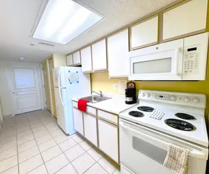 Photo 4 - Baywatch I 1607