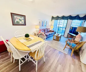 Photo 4 - Tilghman Beach and Racquet Club 149