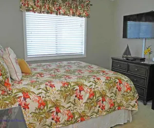 Photo 2 - Tilghman Beach and Racquet Club 160B