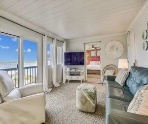 Photo 2 - Pinnacle Port A502