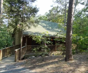 Photo 3 - Couple's cottage  on Lake Ouachita.