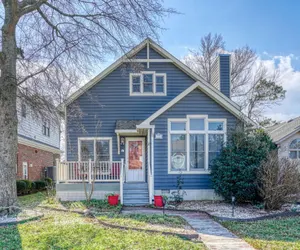 Photo 4 - Family Tides - 311 - 139th Street