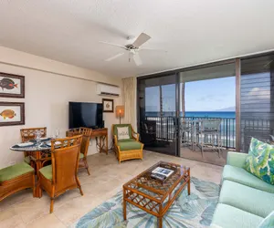 Photo 5 - Papakea L207 Ocean Front 1 Bedroom