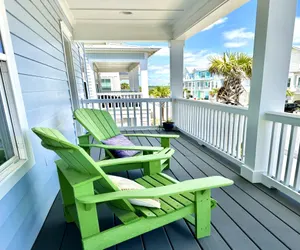 Photo 2 - Emerald Coast Cottage