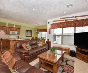 Photo 2 - Seven Springs 4 BR Premium Condo, Mountain Views!