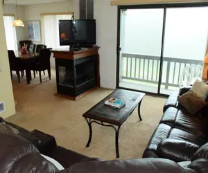 Photo 2 - Seven Springs 3 BR Condo, Mountain Views!
