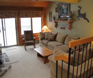 Photo 2 - Seven Springs Sunridge 2 BR Condo - Pet Friendly!