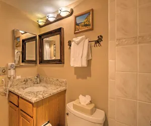 Photo 2 - Mountain Plaza 2 Bedroom Condo #320/322