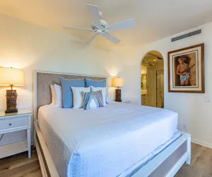 Photo 4 - Polo Beach Club 402