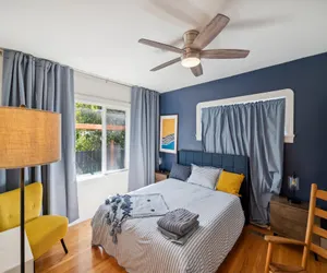 Photo 4 - Centrally located ❤️ 2 bedrooms walkable