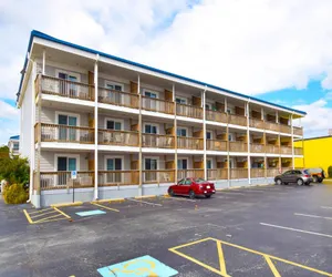 Photo 3 - Orleans Court 224