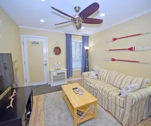 Photo 4 - Orleans Court 224