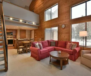 Photo 2 - Seven Springs Sunridge 3 BR Condo, Sleeps 10!