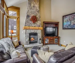 Photo 3 - Beautiful Townhome on Shuttle Route~Kids Ski Free