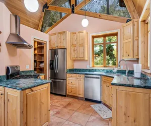 Photo 4 - Deer Ridge - Home in Woods w/ Ping Pong Table