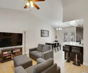 Photo 2 - Desert Oasis Getaway - Monthly Stays!