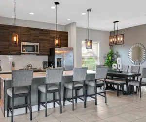 Photo 3 - 166KB - Balmoral Resort