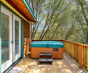 Photo 2 - The Nut House - Lovely Home with Hot Tub
