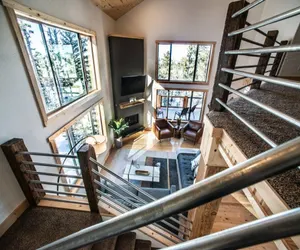 Photo 5 - Little Hope 4BR Chalet at Terry Peak with Jacuzzi Hot Tub - Sleeps 14