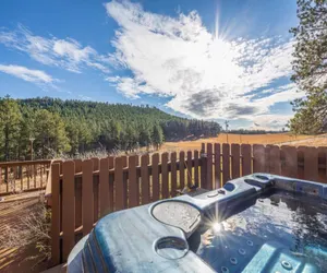 Photo 2 - Peaceful Pines 5 BR Home with Jacuzzi - Sleeps 9