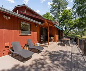 Photo 4 - The Red House - Near Golf, Beaches & Communal Pool