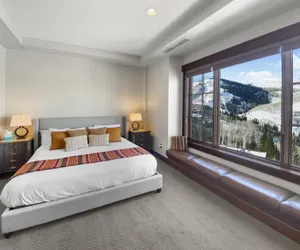 Photo 4 - 401 Flagstaff Lodge Ski-In/Ski-Out Escape! Luxury at Deer Valley Mountains!