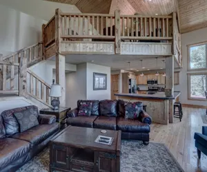 Photo 4 - Blackmoon 3 BR Chalet at Terry Peak with Outdoor Hot Tub - Sleeps 16