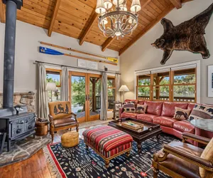 Photo 3 - Lakefront Home with Private Beach in Groveland, CA