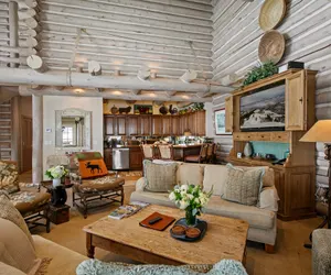 Photo 3 - Pine Inn at Trail's End - Three Bedroom w/ Spa #6