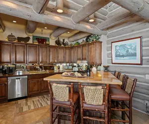 Photo 5 - Pine Inn at Trail's End - Three Bedroom w/ Spa #6
