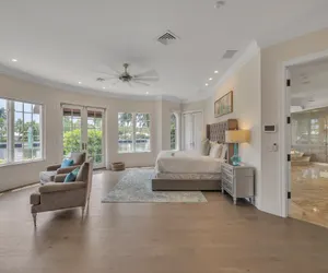 Photo 4 - Casa Royale - Luxurious Waterfront Living
