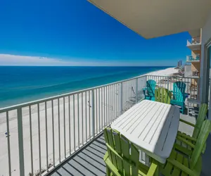 Photo 2 - Seawind 809