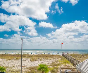 Photo 2 - Island Winds West 174