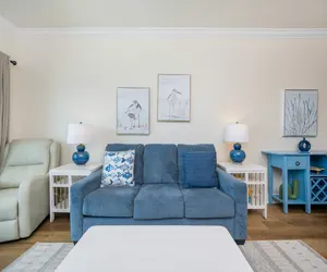 Photo 5 - Seawind 905