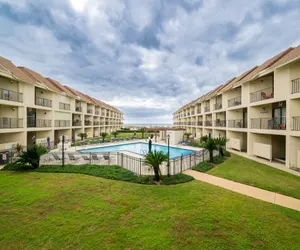 Photo 2 - Gulf Side Townhomes 20