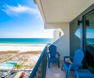 Photo 2 - Island Winds West 871