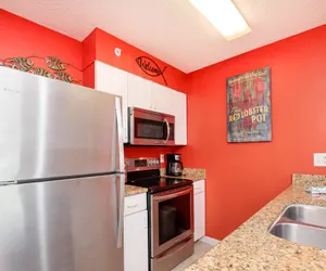 Photo 4 - Royal Palms 1107